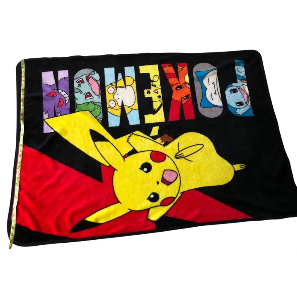 Pokemon NW Group 2022 Battle Bolt‎ Pikachu Colorful Fleece Throw Blanket 32 X 54